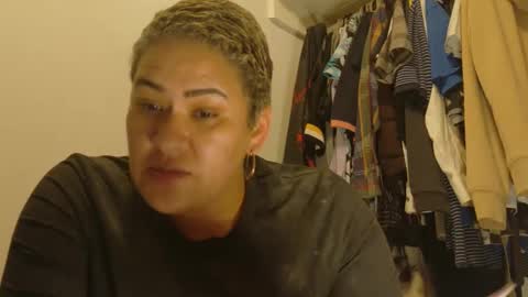 sweetp3ach29 online show from 01-01-25, 05:01