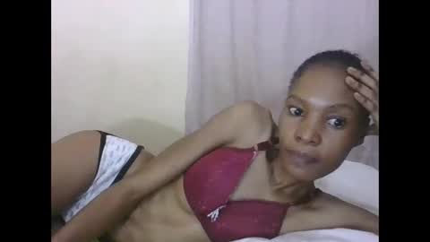 Snapshot of sweetpetite254 chatting on 12-04-25, 01:59 ESTHER online show from 12-04-25, 01:59