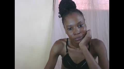 ESTHER online show from 01-16-26, 07:12