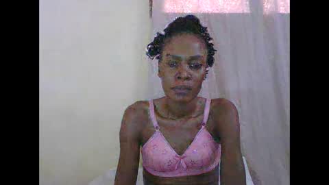 ESTHER online show from 03-12-26, 07:25