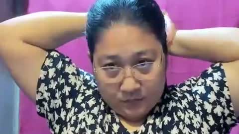 Snapshot of sweetpilipina88 chatting on 12-11-24, 09:01 MIA online show from 12-11-24, 09:01