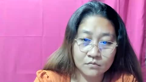 Snapshot of sweetpilipina88 chatting on 12-23-24, 02:56 MIA online show from 12-23-24, 02:56