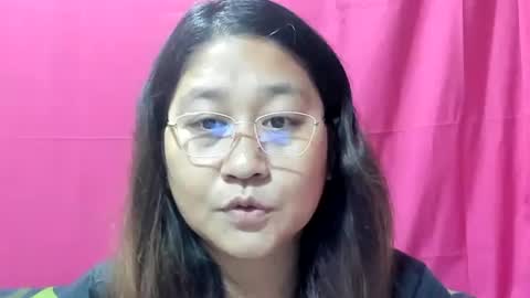 Snapshot of sweetpilipina88 chatting on 01-01-25, 11:07 MIA online show from 01-01-25, 11:07