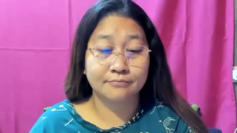 Snapshot of sweetpilipina88 chatting on 01-13-25, 12:45 MIA online show from 01-13-25, 12:45