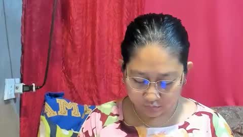 Snapshot of sweetpilipina88 chatting on 02-19-26, 02:40 MIA online show from 02-19-26, 02:40