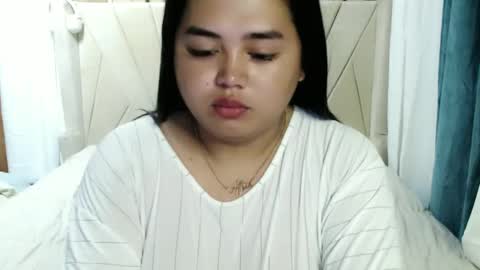 Snapshot of sweetprincess_athena chatting on 03-09-25, 11:25 Princess Ella online show from 03-09-25, 11:25