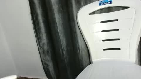 slim ivy online show from 12-05-25, 03:59