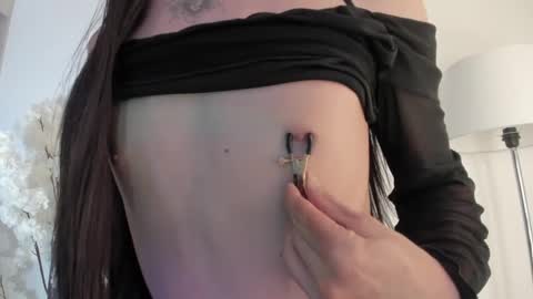  Alice Woolridge  online show from 01-08-25, 03:08