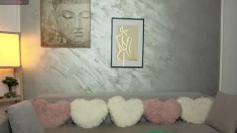 Snapshot of sweetsexangel chatting on 09-21-25, 10:17 Goddess Allysse online show from 09-21-25, 10:17