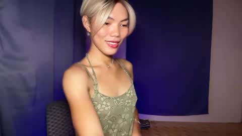 Alexis online show from 07-22-26, 07:33
