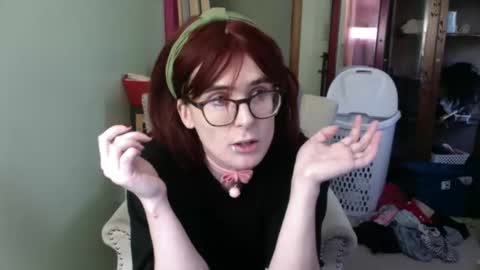 Snapshot of sweetskylarxo chatting on 09-15-25, 12:49 sweetskylarxo online show from 09-15-25, 12:49