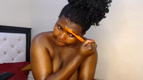 Snapshot of sweetslyvie chatting on 06-23-26, 06:11 sweetslyvie online show from 06-23-26, 06:11