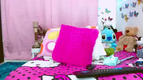 Snapshot of sweetsultrysiren chatting on 03-08-25, 05:59 sweetsultrysiren online show from 03-08-25, 05:59