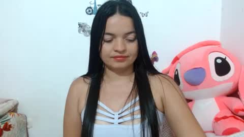 Snapshot of sweett_2026 chatting on 07-18-26, 06:12 sweet online show from 07-18-26, 06:12