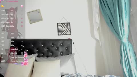 Snapshot of sweett_maria_ chatting on 04-23-26, 06:43 Sweett Maria online show from 04-23-26, 06:43