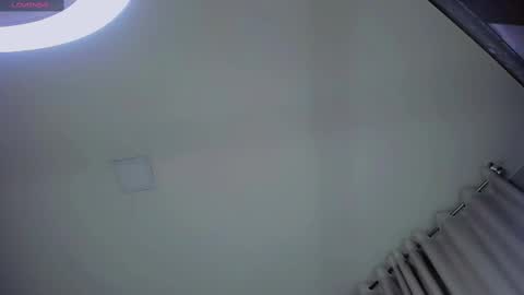 Snapshot of sweett_shinexx chatting on 02-13-25, 11:58 angel online show from 02-13-25, 11:58