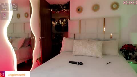 Snapshot of sweett_shinexx chatting on 12-17-25, 06:19 angel online show from 12-17-25, 06:19