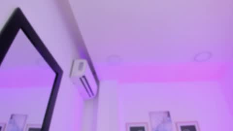 Snapshot of sweettammy_ chatting on 12-10-24, 08:05 Tammy online show from 12-10-24, 08:05