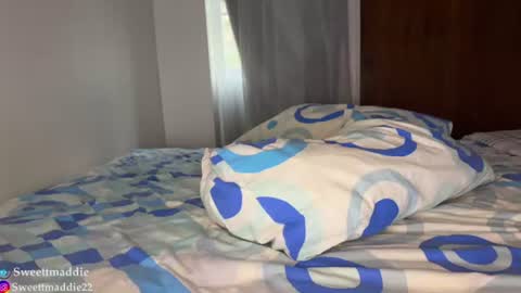 Snapshot of sweettmaddie chatting on 07-06-26, 10:34 Maddie online show from 07-06-26, 10:34