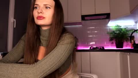 Snapshot of sweettpussysex chatting on 02-26-25, 09:48 Mari ista mari etta18 online show from 02-26-25, 09:48