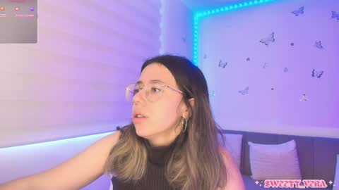 Veronica Independent Model online show from 05-19-26, 12:55