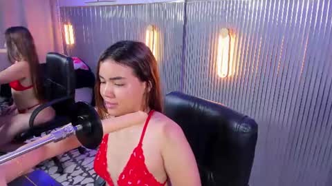 Snapshot of sweetty_emma chatting on 07-14-26, 02:05 Emma online show from 07-14-26, 02:05