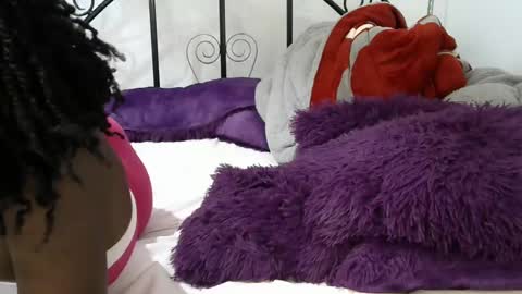 sweetvalariy online show from 02-23-25, 12:16