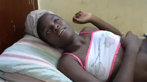 sweetvallerie online show from 02-03-25, 12:03