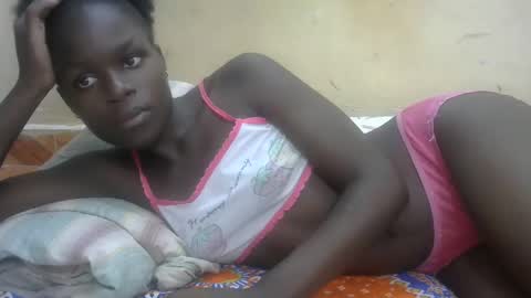 sweetvallerie online show from 02-23-25, 01:32