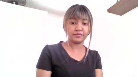 Snapshot of sweetwhisper4u chatting on 06-22-26, 05:37 katie online show from 06-22-26, 05:37