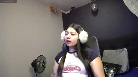 Ashley 3 online show from 01-17-25, 11:38