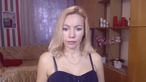 Sweety friend online show from 12-14-25, 11:04