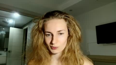 sweety_fruits online show from 04-02-26, 05:21