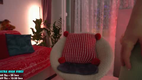 Snapshot of sweety_rinushka_ chatting on 12-19-24, 04:46 Katerina online show from 12-19-24, 04:46