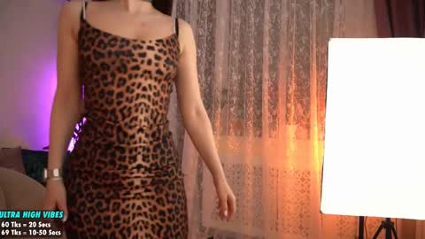 Snapshot of sweety_rinushka_ chatting on 02-16-25, 05:37 Katerina online show from 02-16-25, 05:37