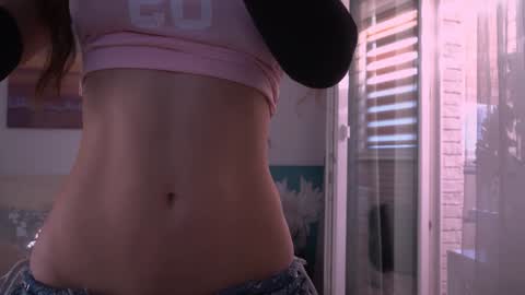 Snapshot of sweety_rinushka_ chatting on 10-23-25, 12:48 Katerina online show from 10-23-25, 12:48