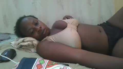 sweetyass25 online show from 10-08-25, 07:00