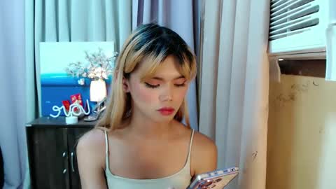 Snapshot of sweetytrannygirlxx chatting on 12-05-24, 06:54 Megan online show from 12-05-24, 06:54