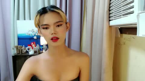 Snapshot of sweetytrannygirlxx chatting on 12-14-24, 04:34 Megan online show from 12-14-24, 04:34