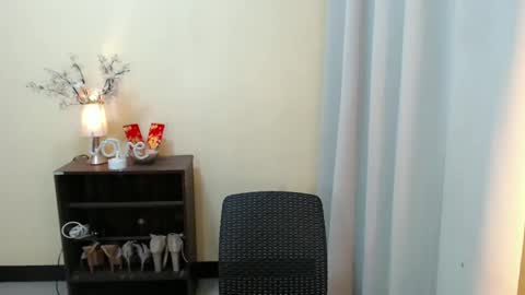 Snapshot of sweetytrannygirlxx chatting on 01-27-25, 02:53 Megan online show from 01-27-25, 02:53