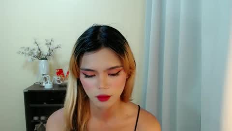 Snapshot of sweetytrannygirlxx chatting on 01-29-25, 04:05 Megan online show from 01-29-25, 04:05