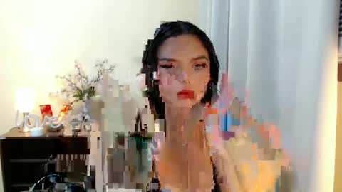 Snapshot of sweetytrannygirlxx chatting on 02-15-25, 03:09 Megan online show from 02-15-25, 03:09