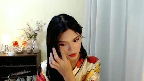 Snapshot of sweetytrannygirlxx chatting on 02-19-25, 04:01 Megan online show from 02-19-25, 04:01