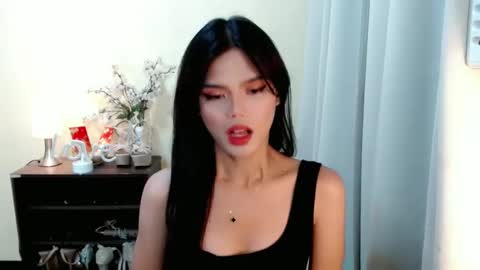 Snapshot of sweetytrannygirlxx chatting on 03-05-25, 02:46 Megan online show from 03-05-25, 02:46