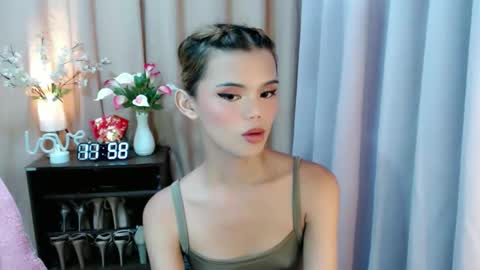 Snapshot of sweetytrannygirlxx chatting on 10-07-25, 03:58 Megan online show from 10-07-25, 03:58