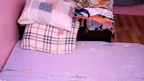 Sweetyummygirl online show from 12-17-25, 07:58