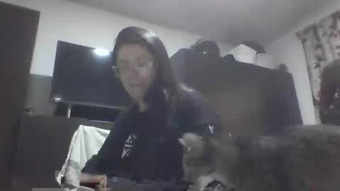 sweetyypeach online show from 11-18-25, 09:52