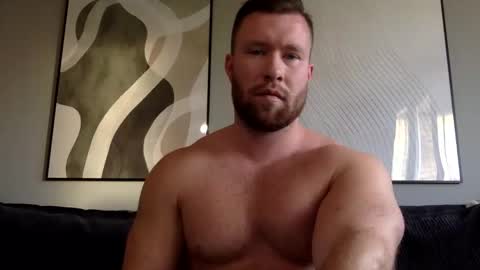 Snapshot of swekingxx chatting on 11-06-25, 02:18 swekingxx online show from 11-06-25, 02:18