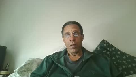 swimmerbod2495 online show from 02-01-26, 06:06