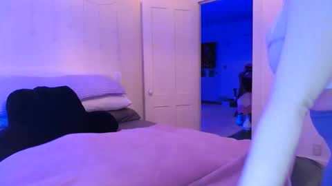 Snapshot of switchykitty chatting on 02-19-26, 10:50 ashley blayde online show from 02-19-26, 10:50